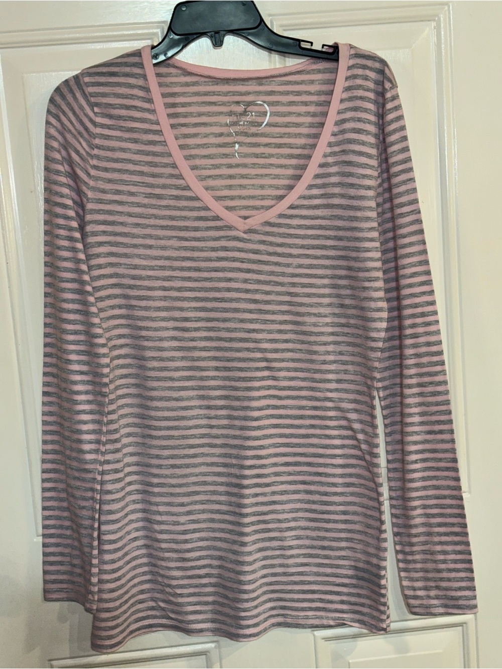 Rue21 Pink and Gray Striped V-Neck Long Sleeve Top
